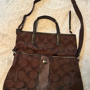 Flash sale!!! Authentic Coach Signature Foldover Crossbody travel bag F23304